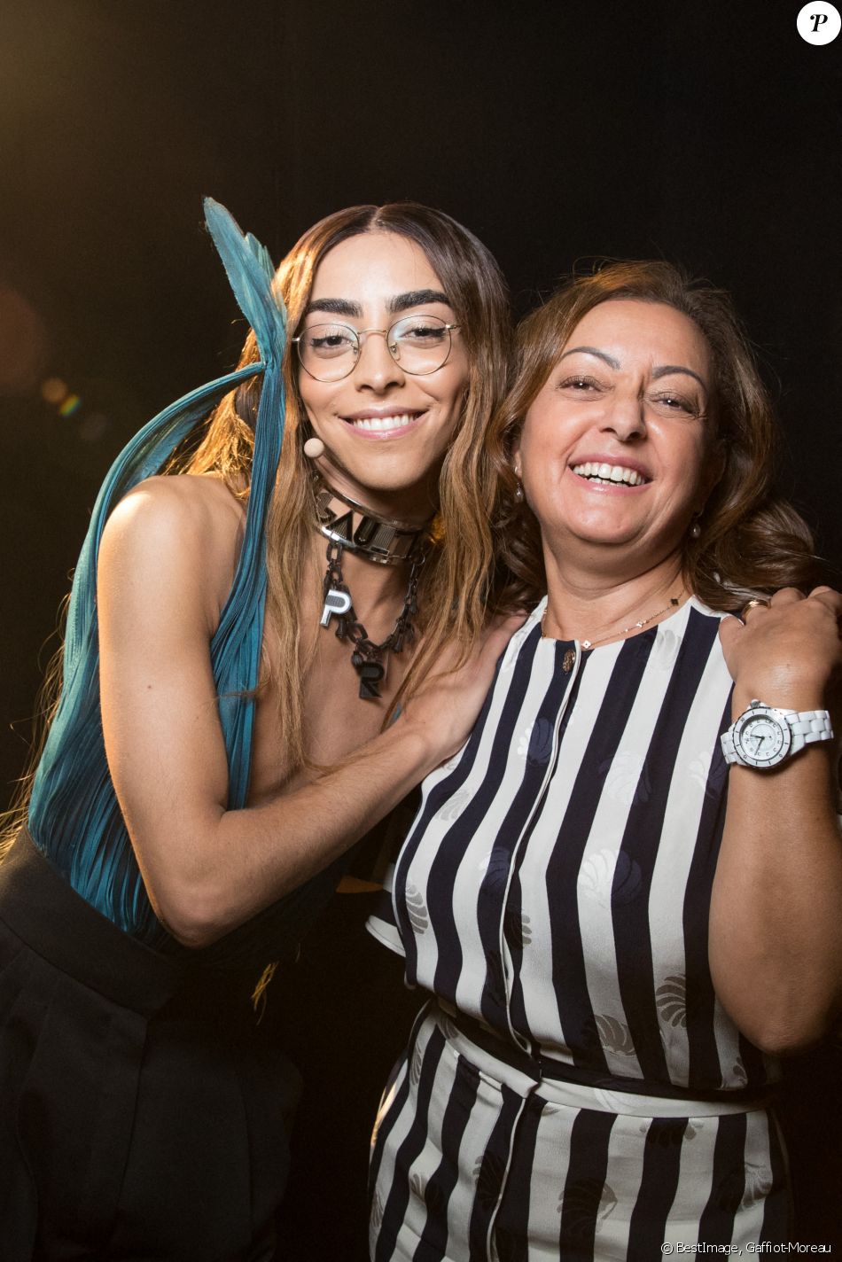 Exclusif - Bilal Hassani et sa mère Amina - Backstage de l'enregistrement de l'émission "La Chanson secrète 6" à la Scène musicale à Paris, qui sera diffusée le 12 décembre sur TF1. Le 8 septembre 2020 © Gaffiot-Moreau / Bestimage