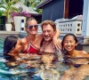Johnny et Laeticia Hallyday avec leurs filles Jade et Joy sur Instagram, en 2017.