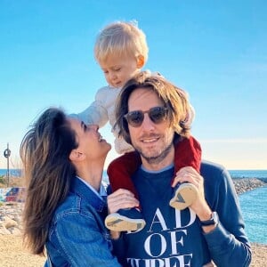 Ophélie Meunier, son mari Mathieu Vergne et leur fils Joseph sur Instagram, décembre 2020.