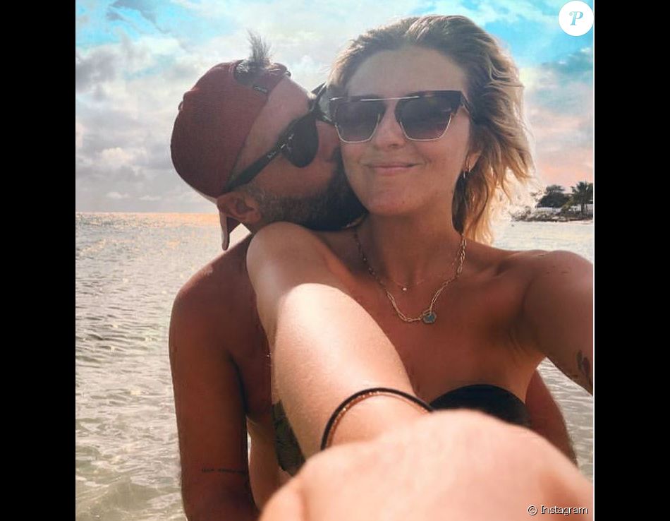 Emilie Picch en Guadeloupe avec son compagnon pour fêter la fin de l'année 2020 en beauté