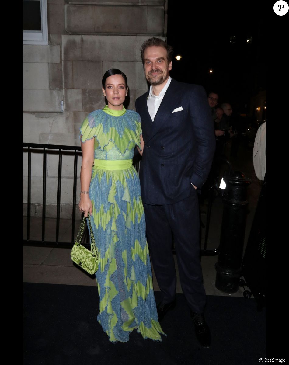 Lily Allen et son compagnon David Harbour - Charles Finch & CHANEL Pre-BAFTA Party à Londres le 1er février 2020.