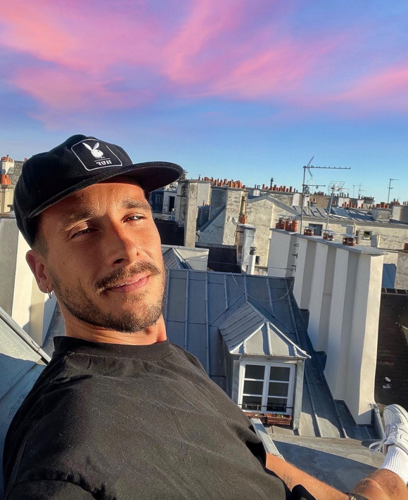 Julien Geloën est devenue Youtubeur depuis sa sortie de "Secret Story" - Instagram