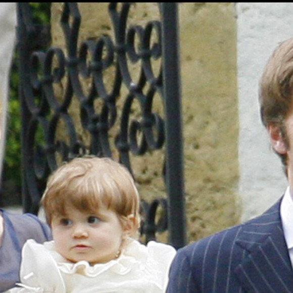 Le prince Emmanuel Philibert de Savoie et son épouse Clotilde Courau, princesse de Venise et de Piémont, lors du baptême de leur deuxième fille Luisa à Gstaad, en Suisse, en 2007.