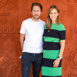 Ophélie Meunier (enceinte) et son mari Mathieu Vergne au village des Internationaux de France de tennis de Roland Garros à Paris, France, le 11 juin 2021. © Dominique Jacovides/Bestimage