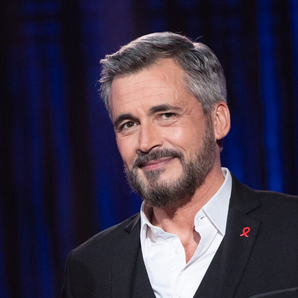 Exclusif - Olivier Minne - Enregistrement de l'émission "Sidaction, ensemble contre le Sida - Merci Line" au Paradis Latin à Paris, diffusée le 27 mars sur France 2. Le 1er mars 2021. © C.Guirec-C.Moreau / Bestimage 