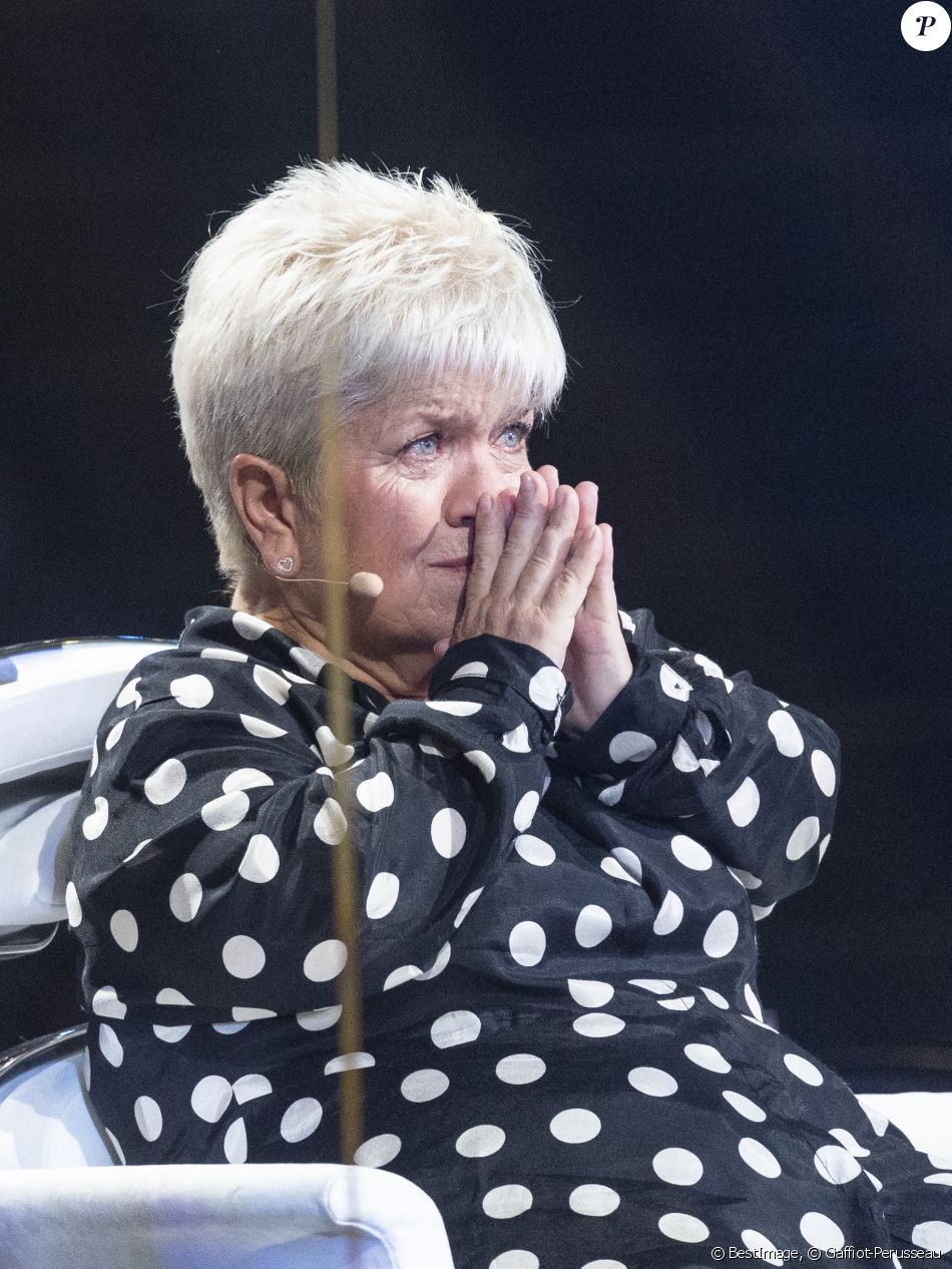 Mimie Mathy - Surprises - Enregistrement de l'émission "La Chanson secrète 4", qui sera diffusée le 4 janvier 2020 sur TF1, à Paris. Le 17 décembre 2019 © Gaffiot-Perusseau / Bestimage