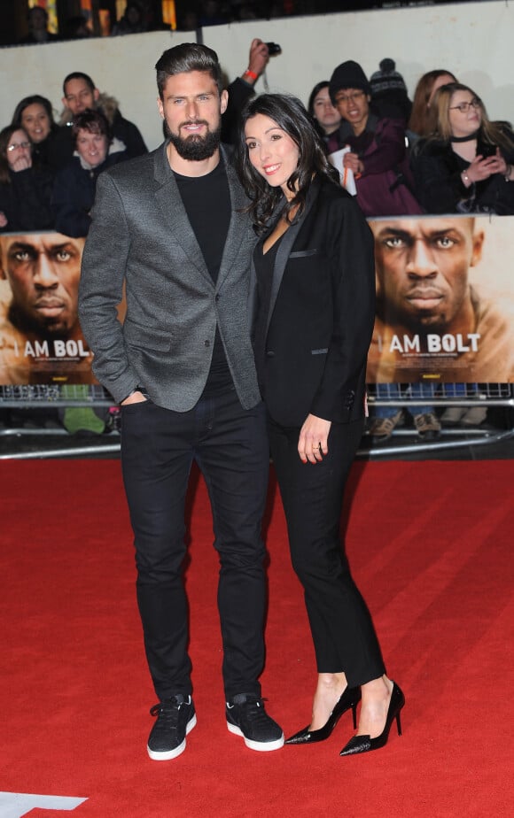 Olivier Giroud et sa femme Jennifer Giroud à la première de 'I Am Bolt' à The Odeon à Leicester Square à Londres, le 28 novembre 2016 © Ferdaus Shamim via Zuma/Bestimage