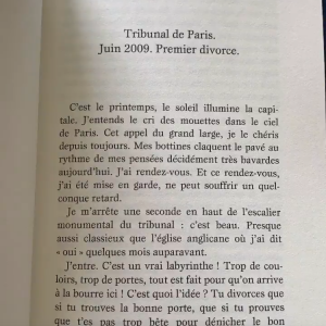 Alessandra Sublet dévoile une page de son livre "J'emmerde Cendrillon" qui parle de son premier divorce - Instagram
