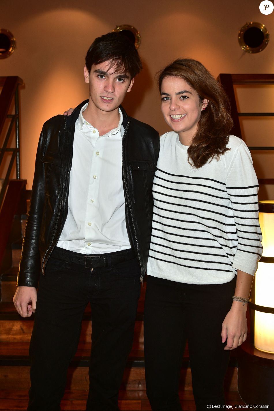 Exclusif - Alain-Fabien Delon et sa soeur Anouchka Delon lors de la projection du documentaire "Alain Delon, cet Inconnu" au cinéma Club Etoile à Paris le 21 octobre 2015. © Giancarlo Gorassini / Bestimage