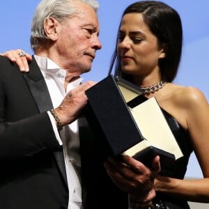 Alain Delon et sa fille Anouchka - Remise de la Palme d'Honneur à Alain Delon lors du 72e Festival International du Film de Cannes. Le 19 mai 2019.