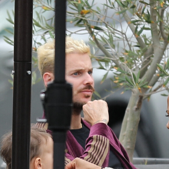 Semi-Exclusif - M. Pokora, sa femme Christina Milian et leur fils Isaiah sont allés déjeuner au restaurant Mauro's Cafe à West Hollywood, Los Angeles, le 7 juin 2021.