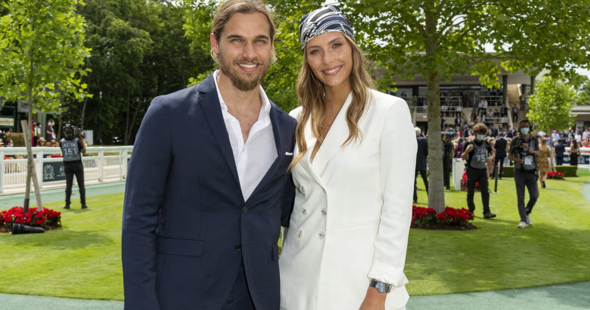 Camille Cerf aux côtés de son beau compagnon Théo Fleury nouvelle