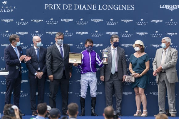 Ioritz Mendizabal (vainqueur de la course Prix de Diane Longines) - Prix de Diane Longines à l'hippodrome de Chantilly, le 20 juin 2021. © Pierre Perusseau/Bestimage