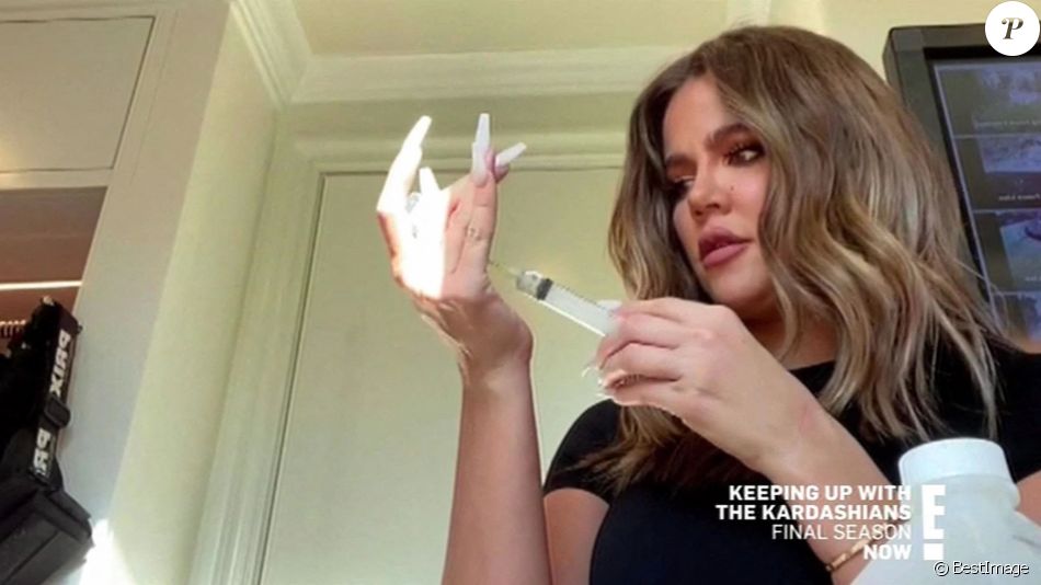 Khloe Kardashian révèle ses difficultés de grossesse par FIV dans l'émission "L'Incroyable Famille Kardashian". Los Angeles. Le 18 mars 2021.