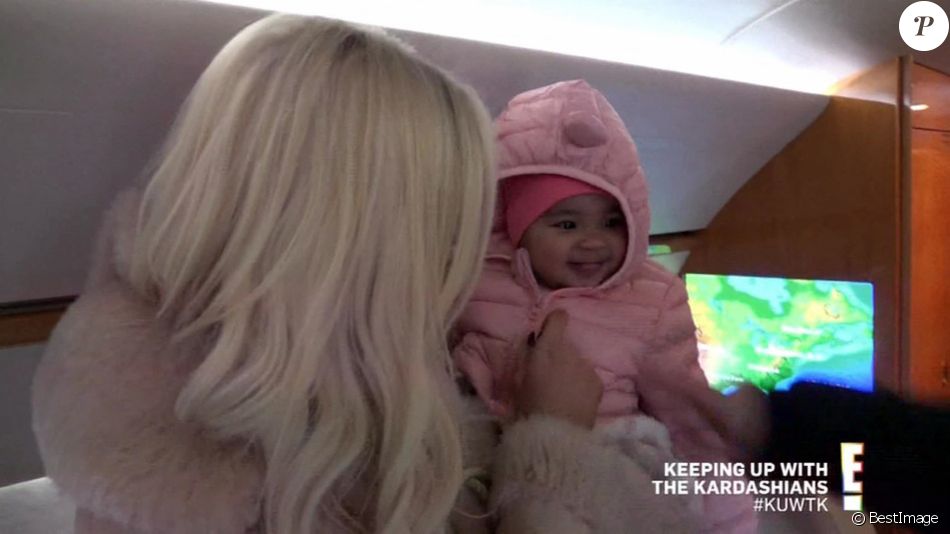 Khloe Kardashian et sa fille True - Khloe Kardashian se confie à sa meilleure amie Malika Haqq au sujet de sa relation avec son ex Tristan Thompson dans l'émission "Keeping Up With The Kardashians" lors d'un voyage à Cleveland avec sa fille true, sa soeur Kim et sa meilleure amie Malika. Le 3 juin 2019