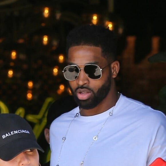 Tristan Thompson et sa compagne Khloe Kardashian quittent le restaurant Joey à Los Angeles le 20 juin 2018.