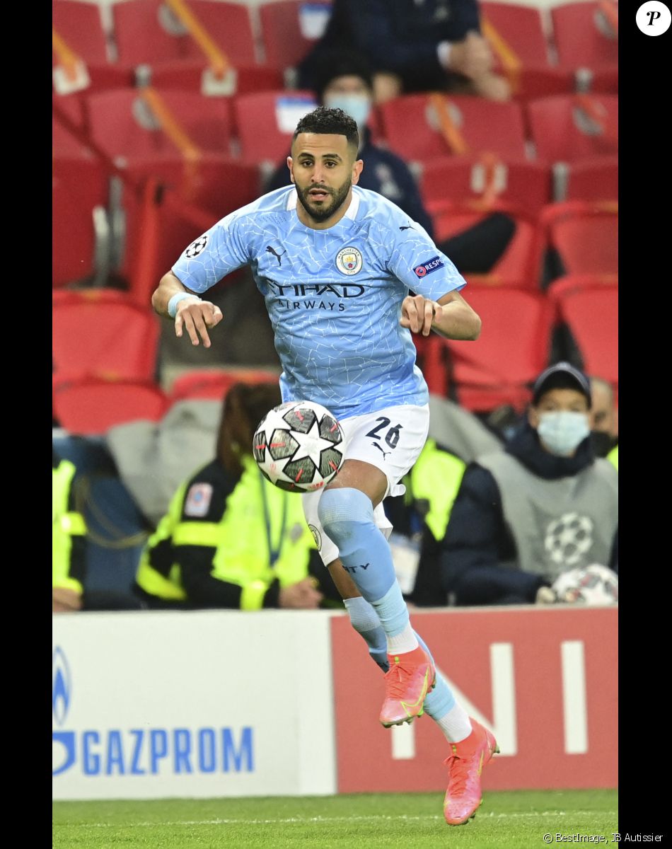 Riyad Mahrez en demi-finale de la Ligue des Champions, le 28 avril 2021 à Paris. © JB Autissier / Panoramic / Bestimage