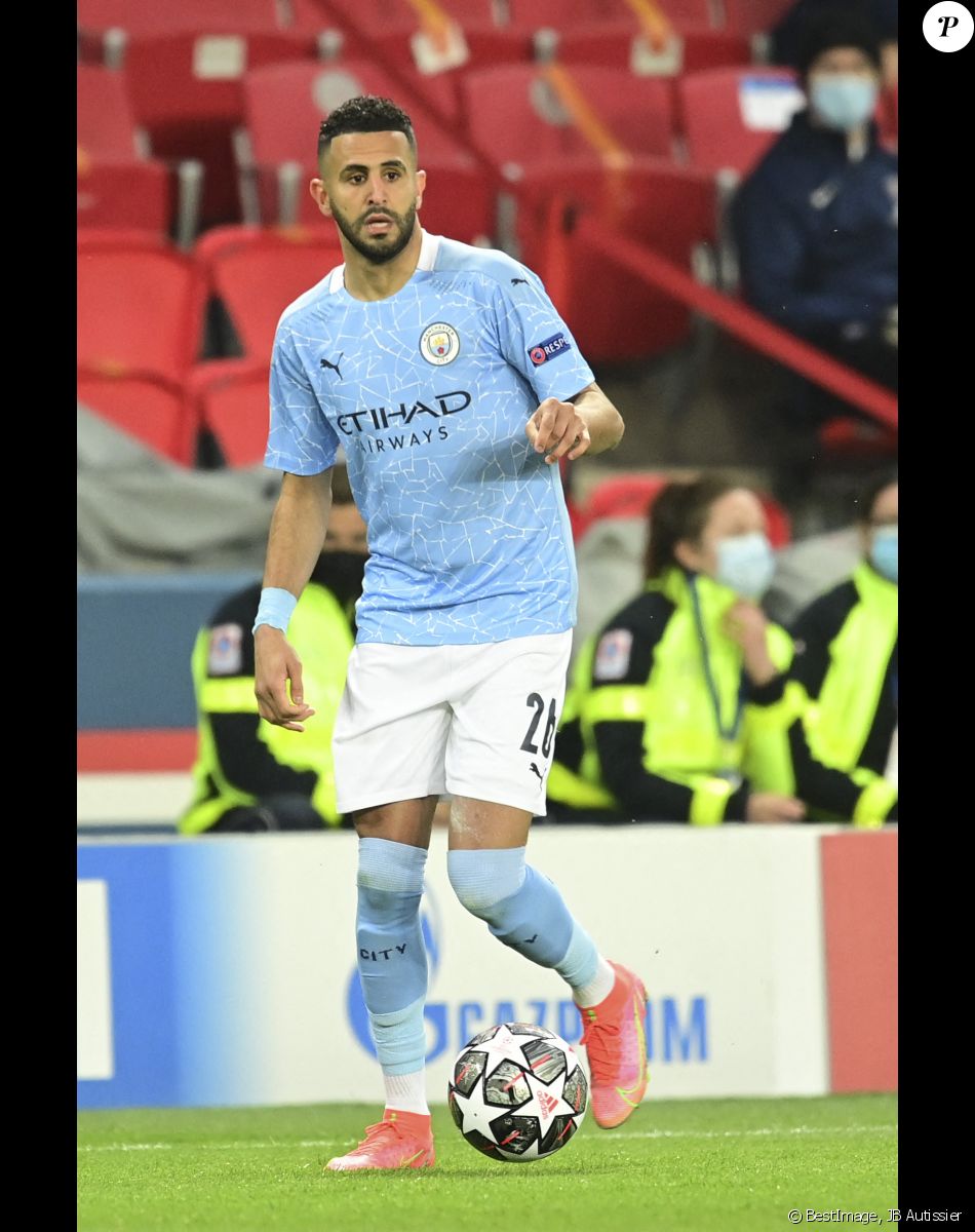 Riyad Mahrez en demi-finale de la Ligue des Champions, le 28 avril 2021 à Paris. © JB Autissier / Panoramic / Bestimage