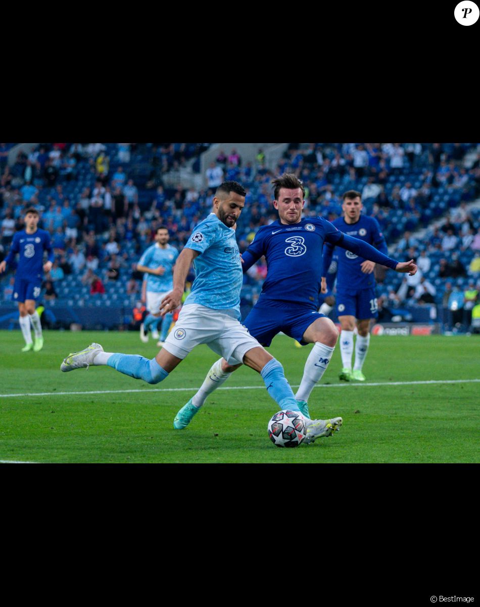 Riyad Mahrez au stade du Dragon à Porto. © Imago / Panoramic / Bestimage