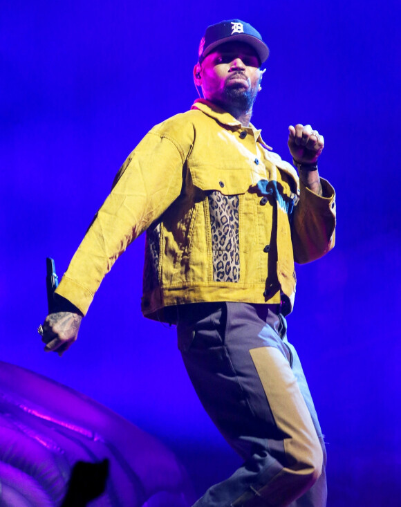 Chris Brown en concert pendant la tournée 'Indigoat' à Oakland en Californie, le 16 octobre 2019.