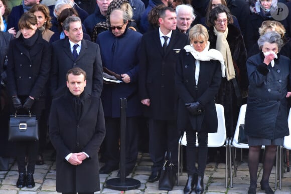 Carla Bruni-Sarkozy, Nicolas Sarkozy, le président Emmanuel Macron, la première dame Brigitte Macron (Trogneux) lors de la cérémonie d'hommage national à Jean d'Ormesson à l'hôtel des Invalides à Paris le 8 décembre 2017. © Giancarlo Gorassini / Bestimage