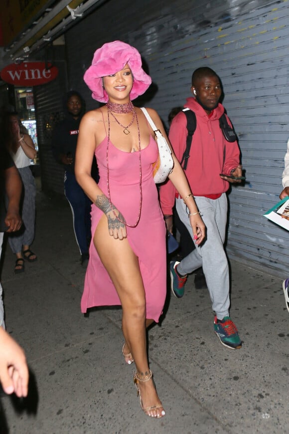 Rihanna et Asap Rocky sont allés dîner au restaurant Barcade à New York le 23 juin 2021.



