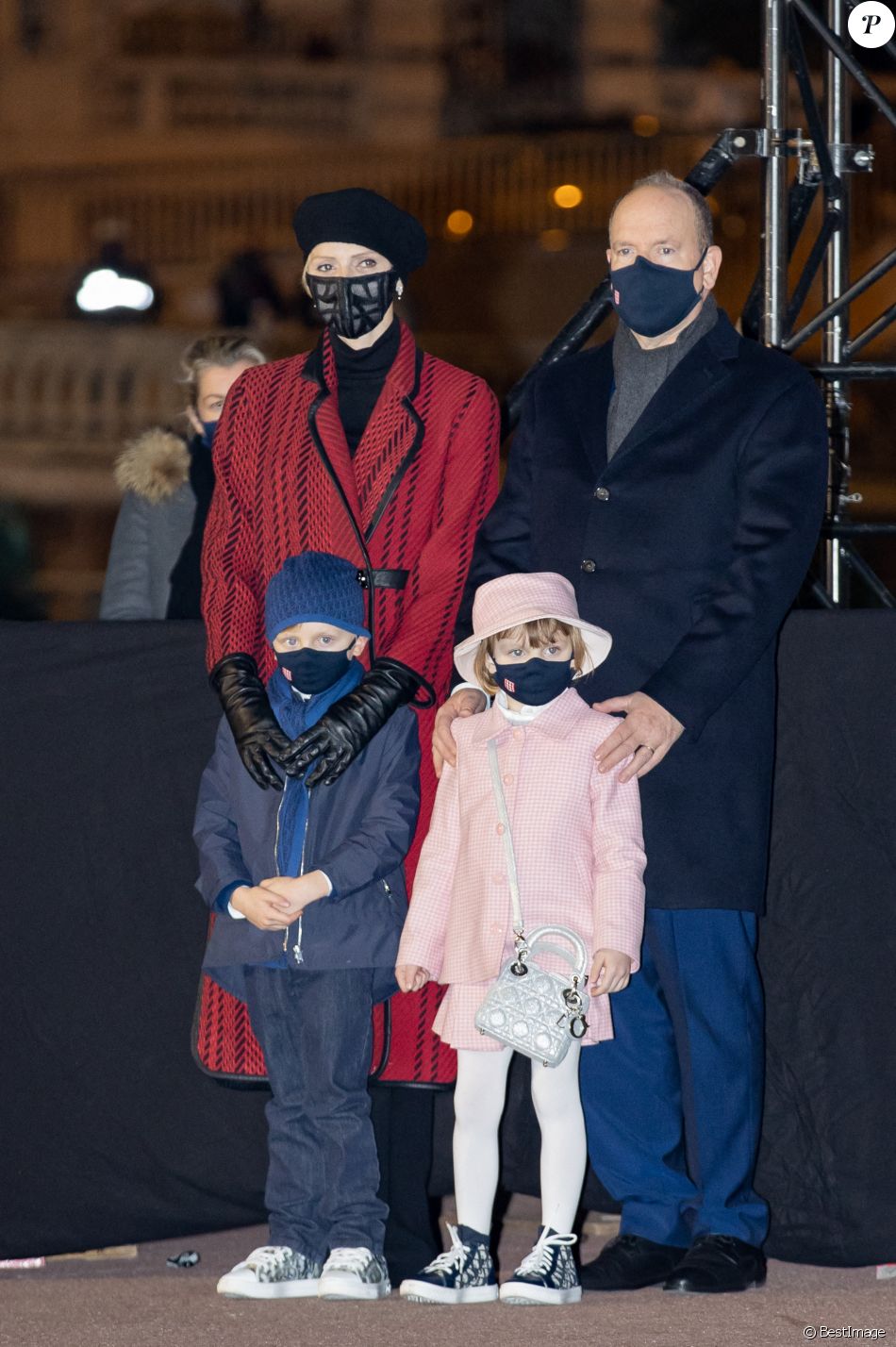 Le prince Albert II de Monaco, sa femme la princesse Charlene et leurs enfants le prince héréditaire Jacques et la princesse Gabriella durant la célébration de la Sainte Dévote, Sainte patronne de Monaco, à Monaco le 26 janvier 2021. © Olivier Huitel / Pool Monaco /Bestimage