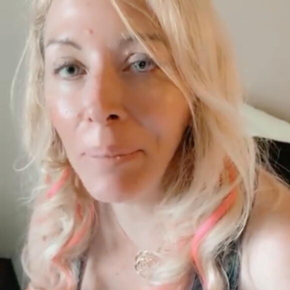 Loana annonce son concert sur Instagram. Le 26 juin 2021.