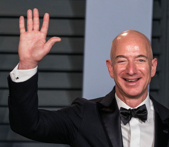 Jeff Bezos sera à bord du premier vol habité de Blue Origin dans l'espace - Jeff Bezos cède son fauteuil de directeur général de Amazon mais reste président du conseil d'administration.  © Prensa Internacional via ZUMA Wire / Bestimage 