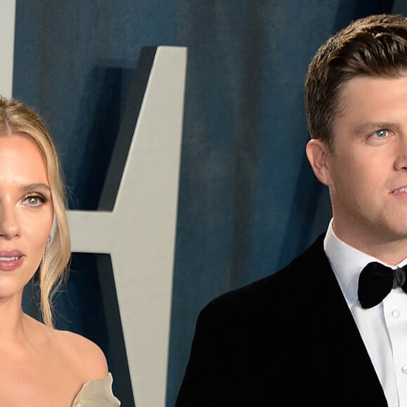 Scarlett Johansson et son mari Colin Jost - People à la soirée "Vanity Fair Oscar Party" après la 92ème cérémonie des Oscars 2020 au Wallis Annenberg Center for the Performing Arts à Los Angeles, le 9 février 2020.