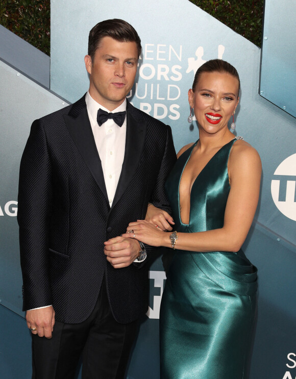 Scarlett Johansson et son mari Colin Jost - 26ème cérémonie annuelle des "Screen Actors Guild Awards" ("SAG Awards") au "Shrine Auditorium" à Los Angeles, le 19 janvier 2020.