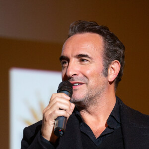 Jean Dujardin lors de l'avant-première du film 'J'accuse' au cinéma UGC de Brouckère, à Bruxelles.