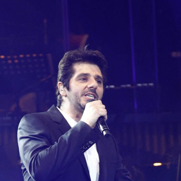 Patrick Fiori et Julie Zenatti, à Bercy, le 18 décembre 2011.