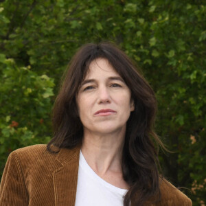 Charlotte Gainsbourg - Photocall à l'occasion de l'inauguration du nouveau Disney's Hotel New York - The Art of Marvel à Disneyland Paris le 26 juin 2021. © Guirec Coadic / Bestimage 
