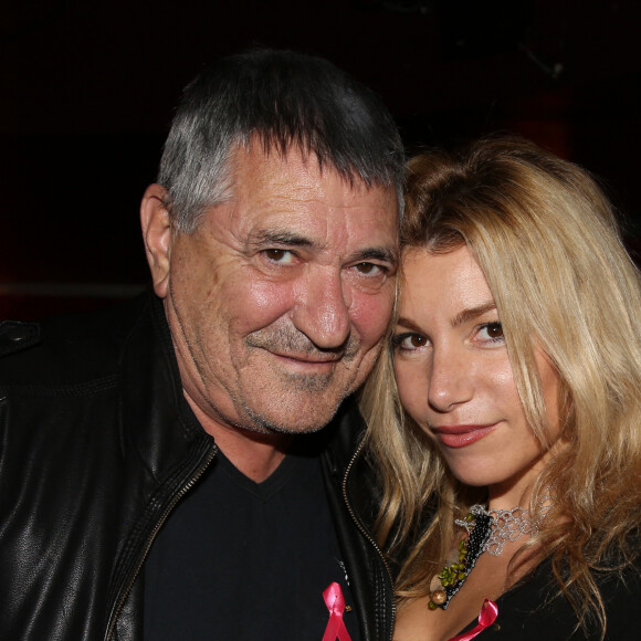 Jean-Marie Bigard et sa femme Lola Marois (Lola Bigard) - Cocktail de bienfaisance 'Octobre Rose' au restaurant Fidèle à Paris, France, le 16 octobre 2017. © Denis Guignebourg/Bestimage