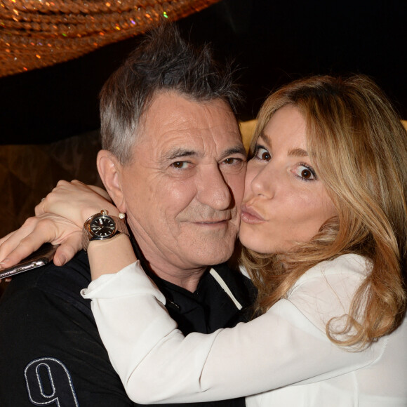 Jean-Marie Bigard et sa femme Lola Marois Bigard - 11ème cérémonie des Globes de Cristal au Lido à Paris, le 30 janvier 2017. © Rachid Bellak/Bestimage 