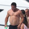 Ronaldo se la coule douce en vacances à Ibiza et passe la soirée avec une mégastar