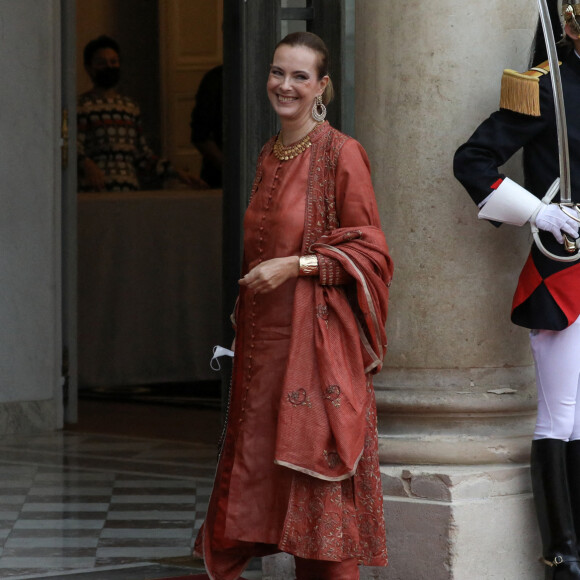 L'actrice Carole Bouquet arrive pour un dîner d'Etat avec le président français et italien, au palais de l'Elysée, Paris, le 5 juillet 2021. © Stéphane Lemouton / Bestimage 