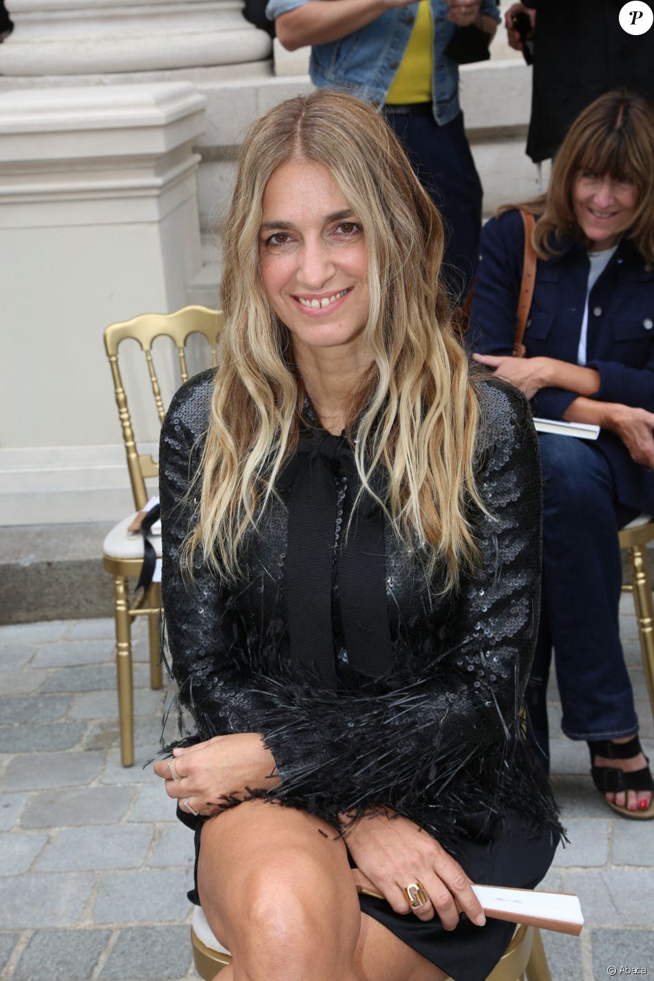 Joana Preiss assiste au défilé Chanel, collection Haute Couture automne-hiver 2021-2022, au Palais Galliera. Paris, le 6 juillet 2021.