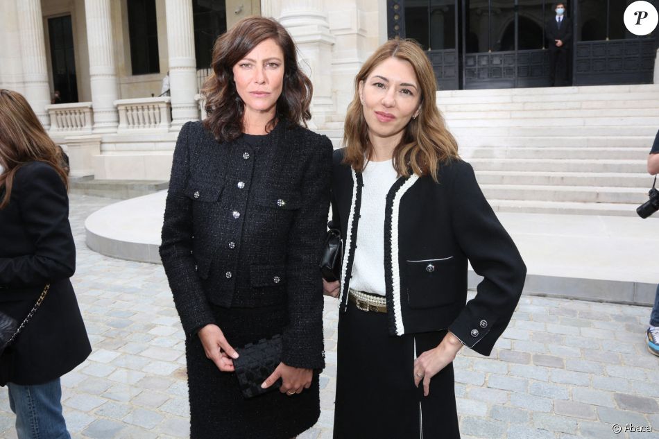 Anna Mouglalis et Sofia Coppola assistent au défilé Chanel, collection Haute Couture automne-hiver 2021-2022, au Palais Galliera. Paris, le 6 juillet 2021.