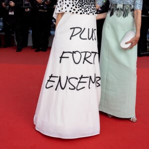 Iris Berben et Andie MacDowell montent les marches du Palais des Festivals pour la cérémonie d'ouverture du 74ème Festival International du Film de Cannes. Le 6 juillet 2021 © Borde-Jacovides-Moreau / Bestimage