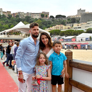 Olivier Giroud en famille avec sa femme Jennifer et leurs deux enfants, Jade et Evan lors de la 15ème édition du Longines Global Champions Tour Jumping International de Monaco, qui a lieu sur le port Hercule à Monaco, le 3 juillet 2021. © Bruno Bébert/Bestimage