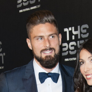 Olivier Giroud et sa femme Jennifer - The Best FIFA Football Awards 2017 au London Palladium à Londres, le 23 octobre 2017. © Pierre Perusseau/Bestimage