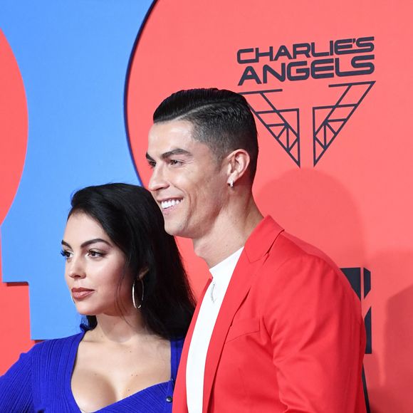 Cristiano Ronaldo et sa compagne Georgina Rodriguez à la soirée MTV European Music Awards 2019 au FIBES Conference and Exhibition Centre à Séville en Espagne, le 3 novembre 2019.