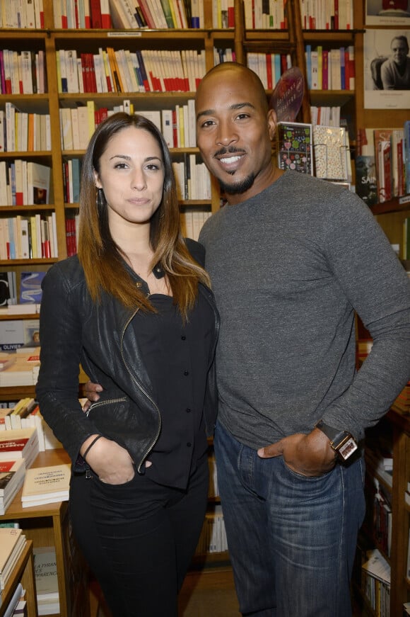 Charlotte Namura et Jean-Luc Guizonne - Dédicace du nouveau livre de Tristane Banon "Love et caetera" à la librairie Delamain à Paris, le 2 avril 2015. 
