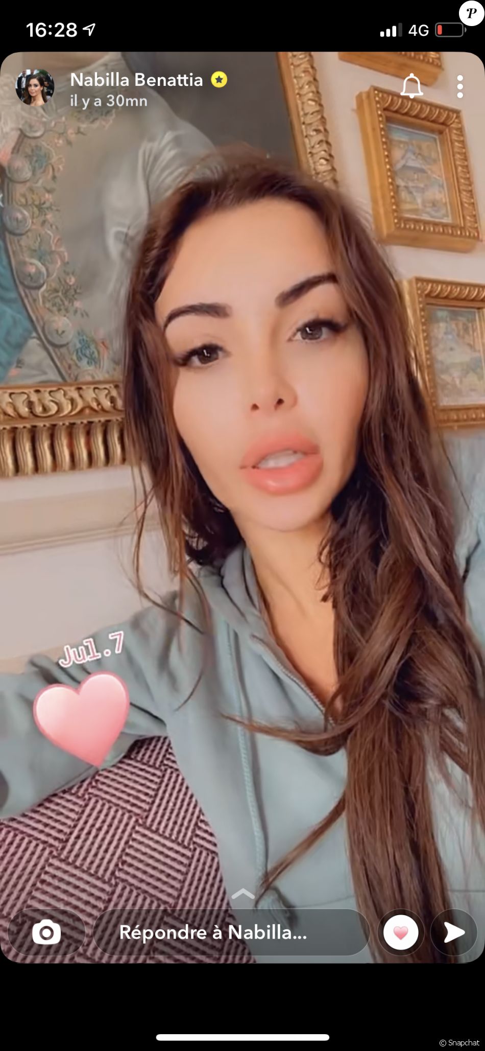 Nabilla s'exprime sur Snapchat après avoir été cambriolée le jour de son mariage à Chantilly.