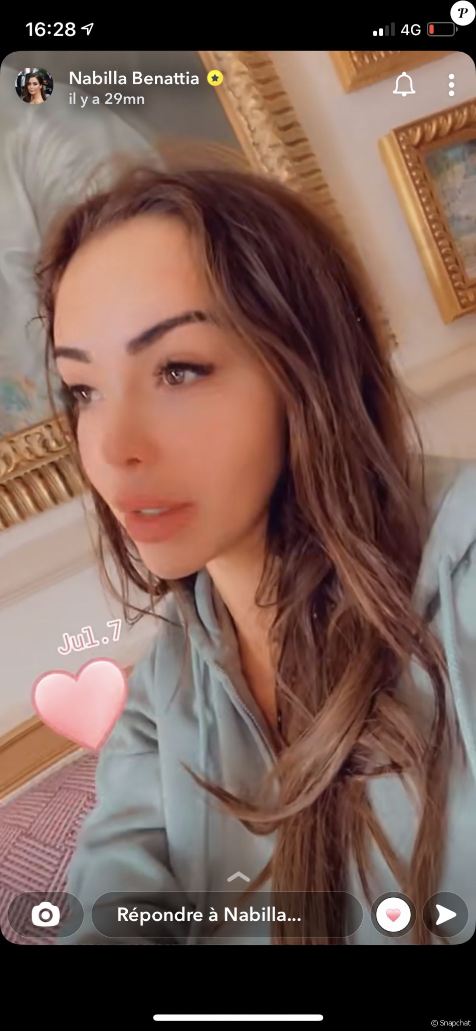 Nabilla s'exprime sur Snapchat après avoir été cambriolée le jour de son mariage à Chantilly.