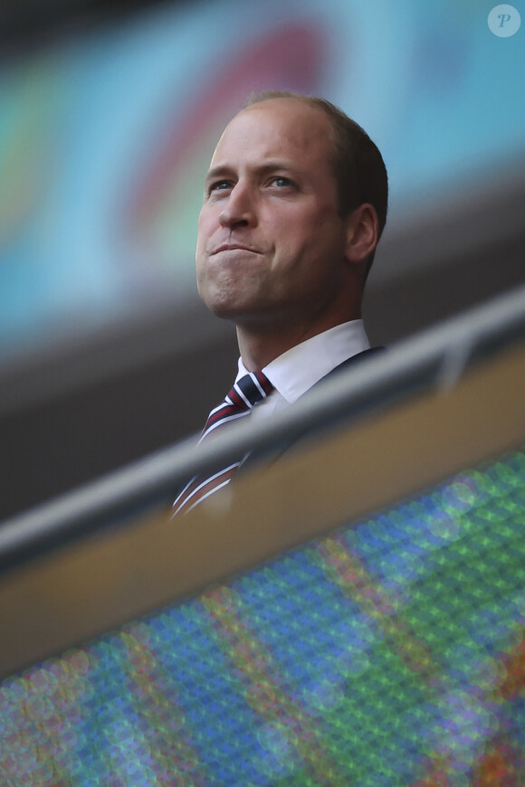 Le prince William lors de la demi-finale de l'Euro 2020 avec le match opposant l'Angleterre au Danemark, au stade de Wembley à Londres, le 7 juillet 2021.