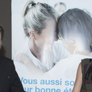 Johnny Hallyday et sa femme Laeticia Hallyday durant la soirée au profit de l'Association "La Bonne étoile" de Laeticia Hallyday à Paris le 1er juillet 2016. © Olivier Borde / Veeren / Bestimage 