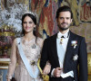 Le prince Carl Philip de Suède et la princesse Sofia - La famille royale de Suéde arrive au dîner des lauréats du prix Nobel au palais royal à Stockholm.